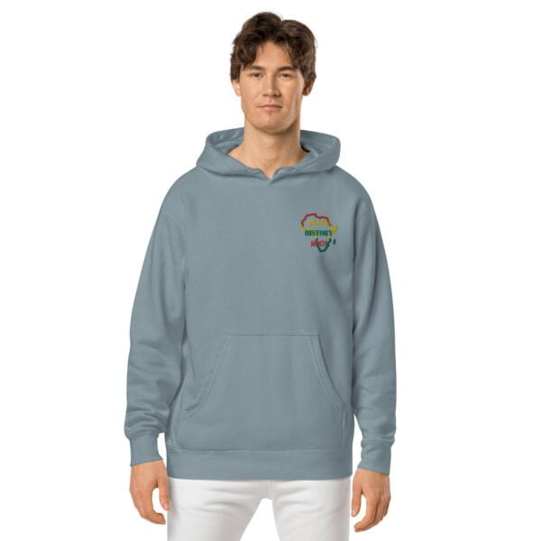 Sweat à capuche teint par pigment unisexe BLACK HISTORY MONTH – Image 16