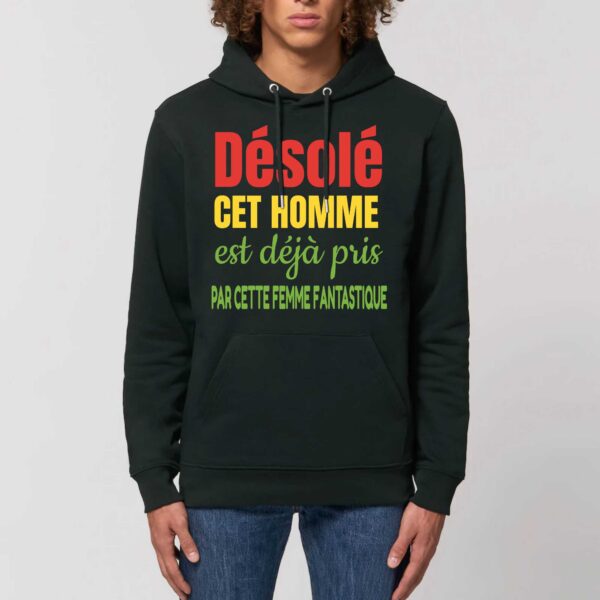 Désolé cet homme est déjà pris par cette femme fantastique
