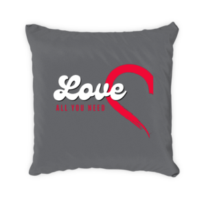 Coussin love all you need