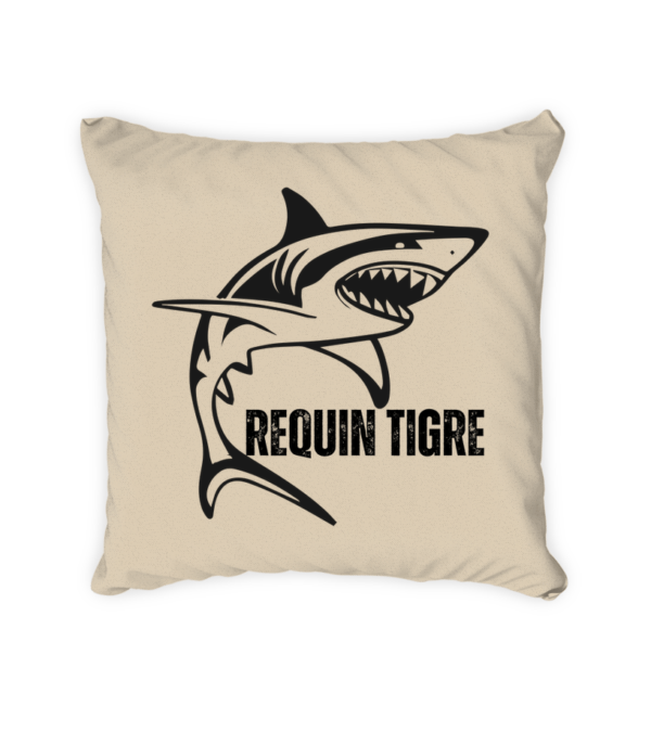 Coussin carré en satin requin tigre – Image 4