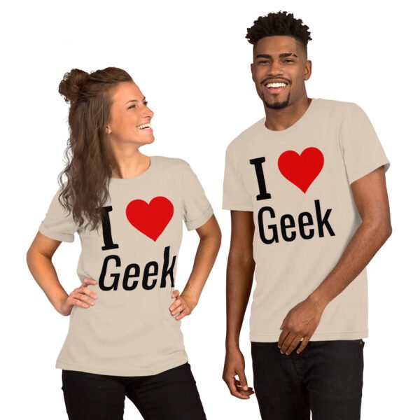 I love geek: Le T-shirt parfait pour séduire – Image 2