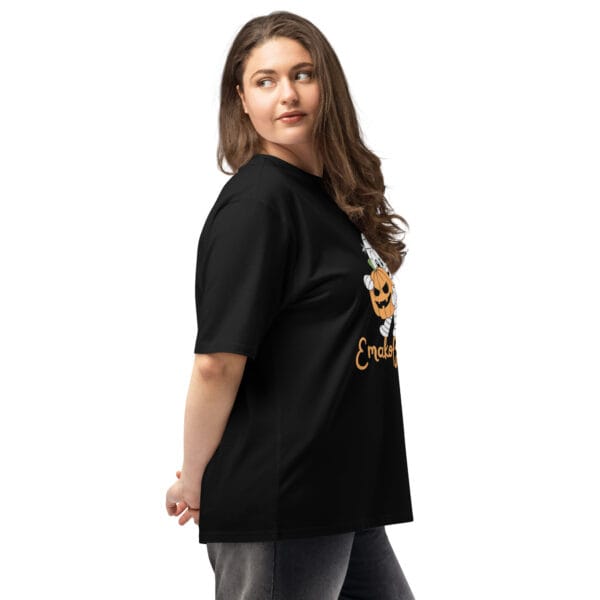 T-shirt Lourd Oversized Unisexe EmakoBollo Halloween: Confort et Style Réunis en un Seul Vêtement. – Image 2
