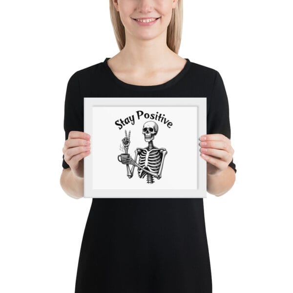 Affiche Encadrée "Stay Positive" : le moyen idéal pour exprimer votre optimisme. – Image 2