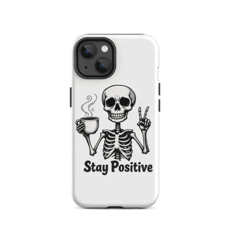 un gros plan sur la coque, montrant sa transparence et l'intégrité du design après plusieurs mois d'utilisation