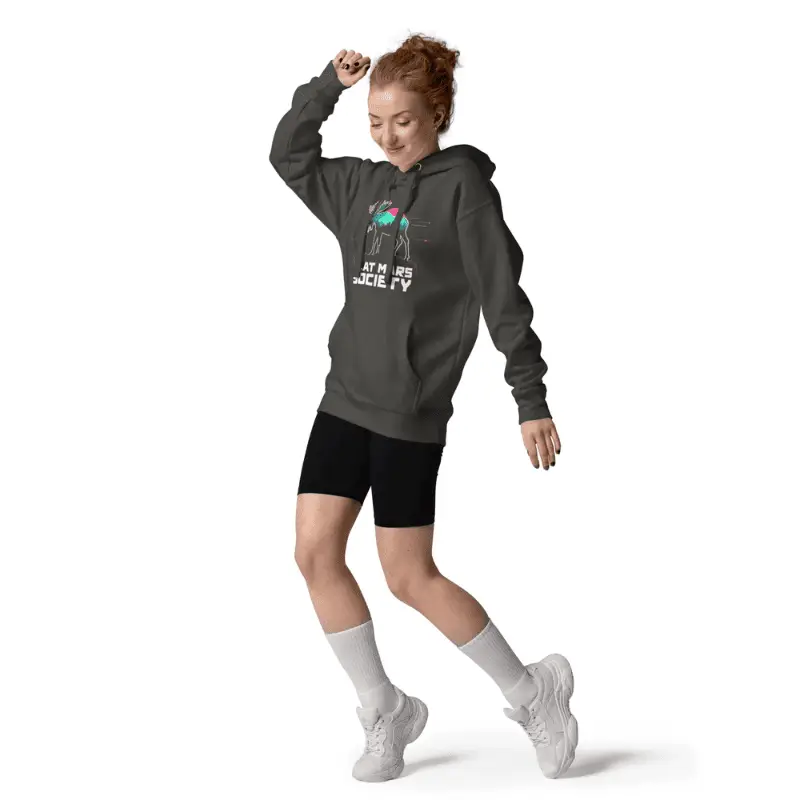 Femme portant un sweat capuche Feat noir vintage imprimé Flat Mars Society