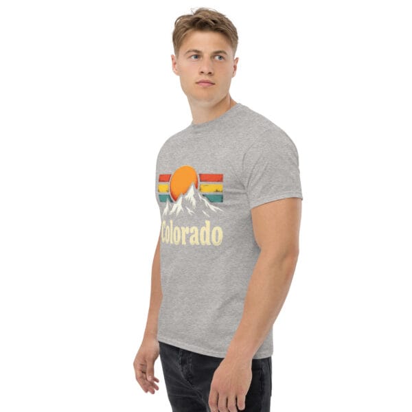 T-shirt classique unisexe colorado vibes : affirmez votre style avec ce classique. – Image 22